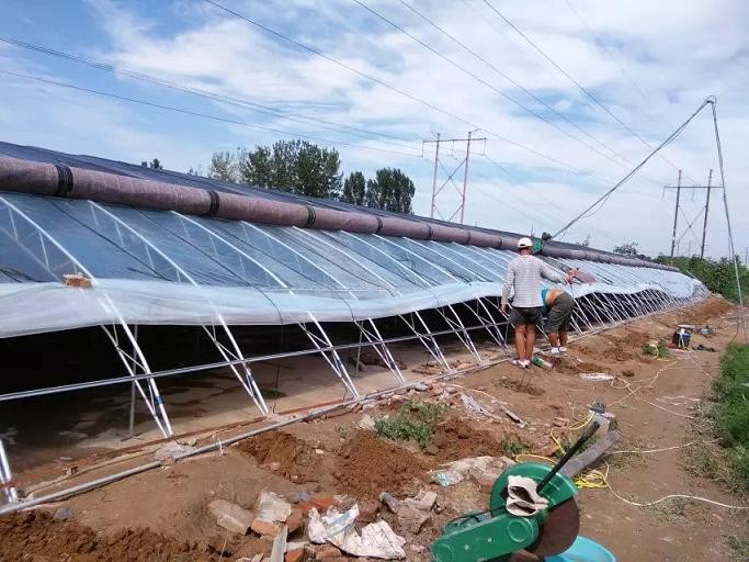 大棚棉被卷簾軸安裝